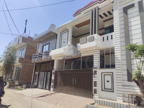 7 Marla House Is Available For Sale In Raza Garden