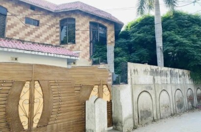Residence For Sale In Ghang Road Street No 2