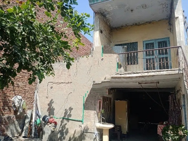 Triple Storey 5 Marla House For Sale In Reasonable Price Near Kasur Railway Station Jamat Poura